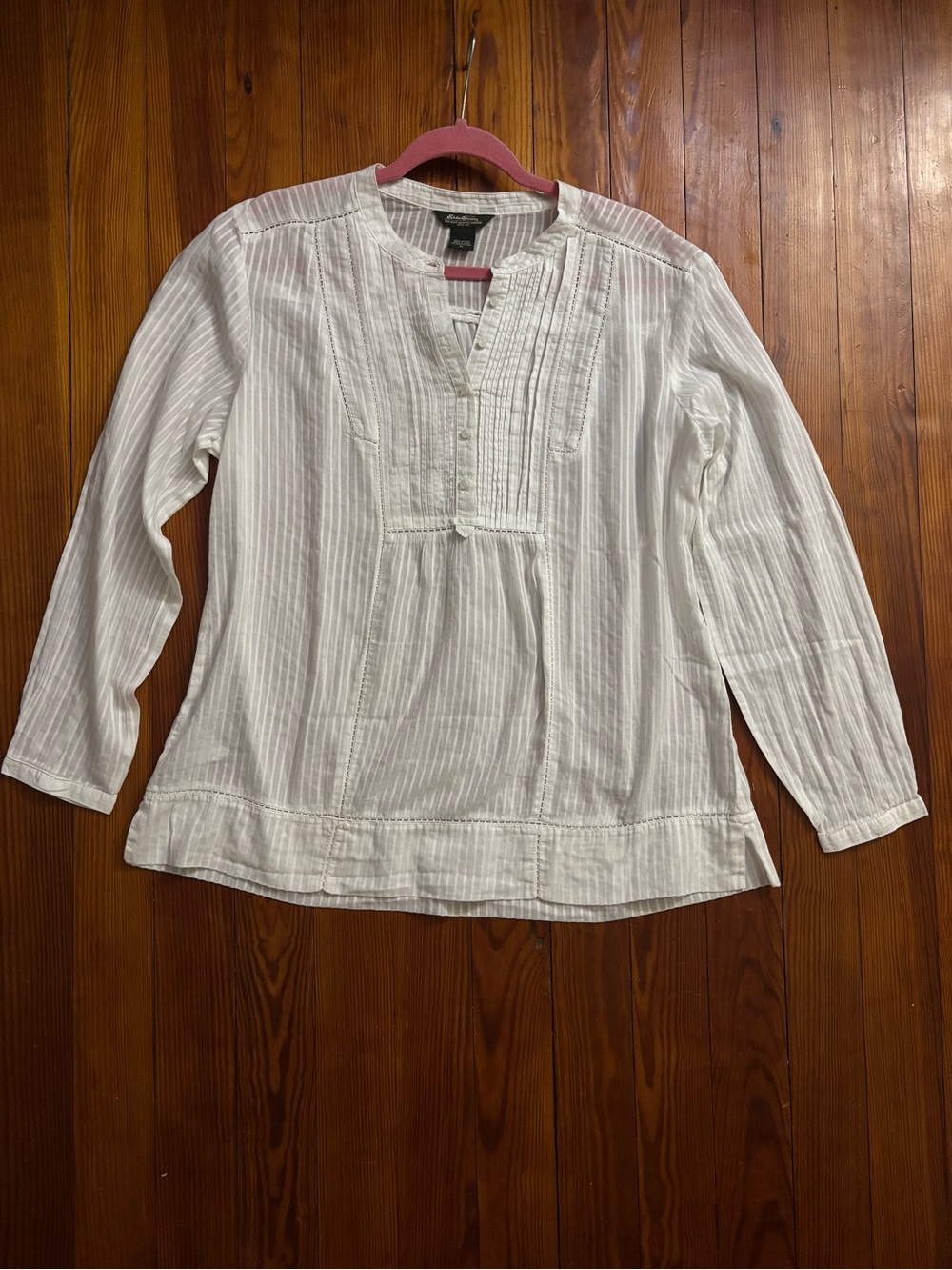 Eddie Bauer 100% Cotton Women’s White Pintuck Striped Tunic Top